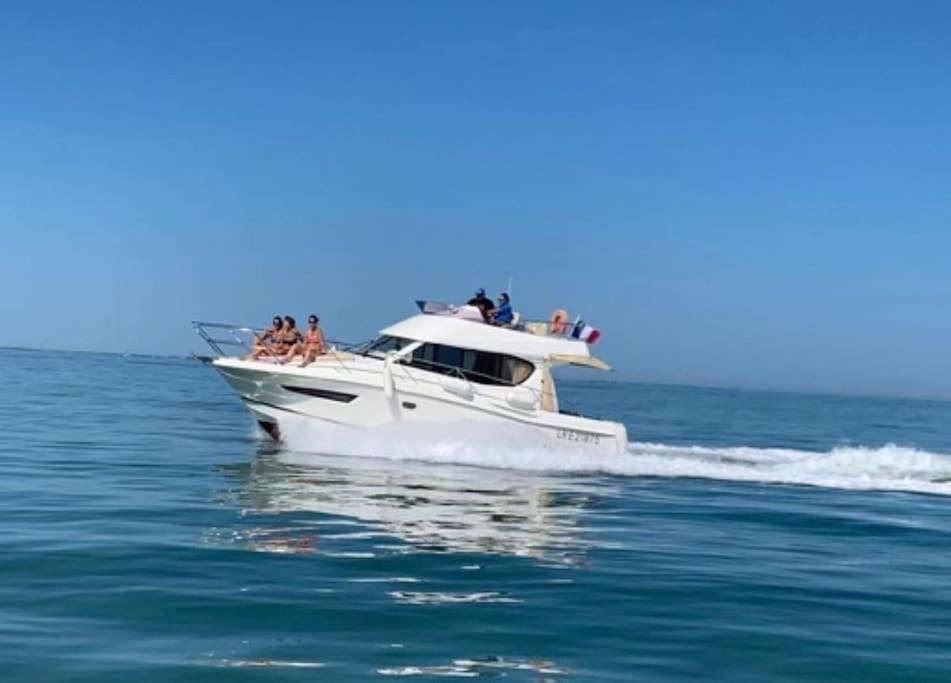 Bateau Nuit Insolite Hotel La Rochelle  Buitenkant foto